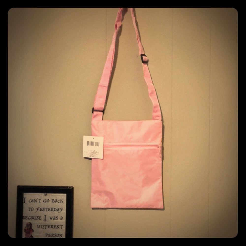 3/$15 Pink adorable crossbody bag with zip pocket